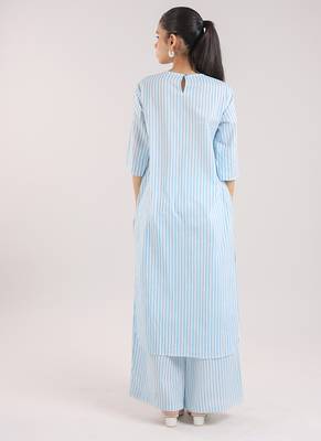 Ice blue floral embroidered kurta with pant 5