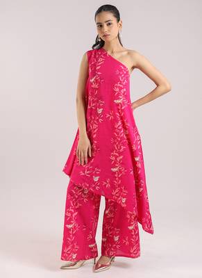 Ruby pink one-shoulder floral printed cotton kurta set 5