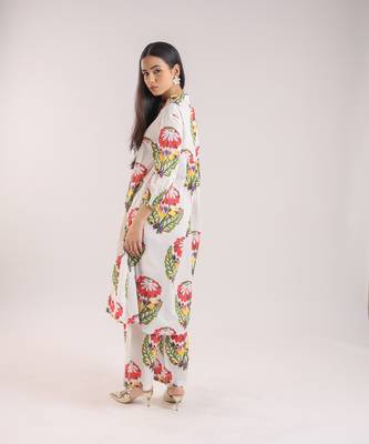 White foral printed cotton kurta set 1