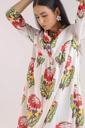 White foral printed cotton kurta set