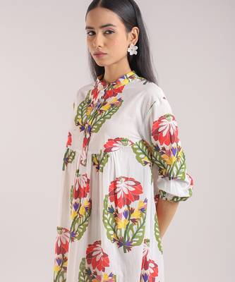 White foral printed cotton kurta set 4