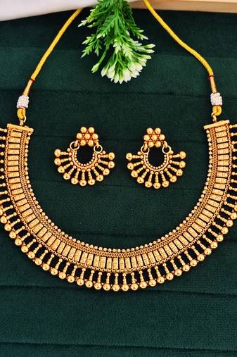 Gold-plated necklace and earrings set, south indian temple jewellery design with beaded