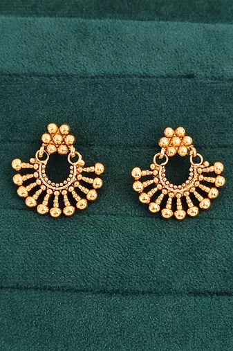 Gold-plated necklace and earrings set, south indian temple jewellery design with beaded