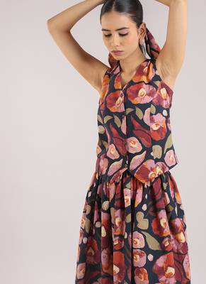 Black floral printed cotton wasit coat and skirt set 4