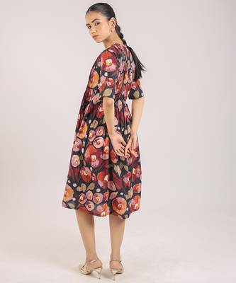 The black floral printed cotton elbow sleeve dress 2