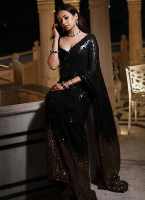 black Georgette sequin worked Saree With Blouse 4