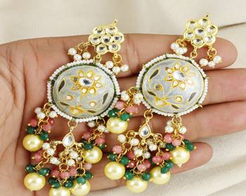 Kundan meena pearl green onyx earrings 1