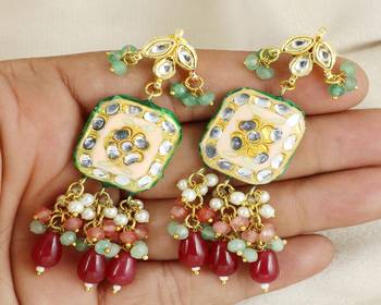 Meena pearl rose-green quartz earrings 1