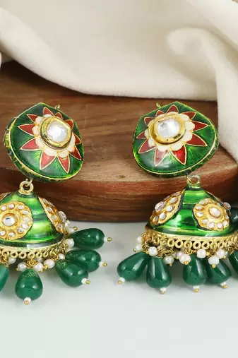 Meena green onyx pearl earrings