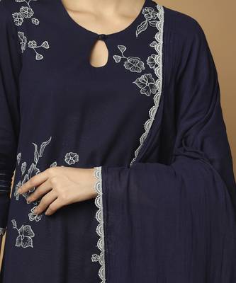 Navy blue floral embroidered cotton kurta-set 3