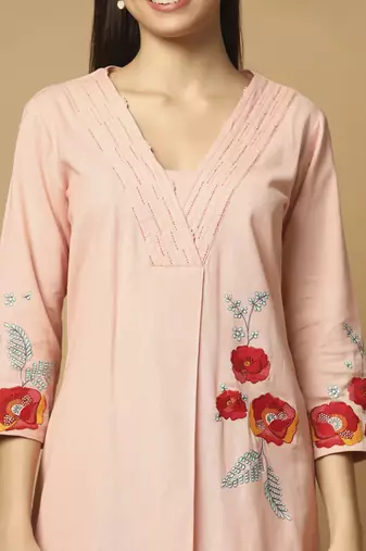 Peach floral embroidered cotton kurta-set