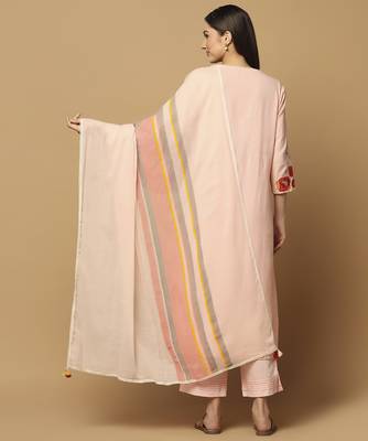 Peach floral embroidered cotton kurta-set 5