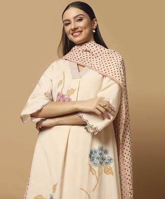 Peach cotton floral embroidered kurta-set 2