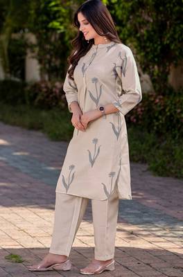 Cream cotton blend printed co-ord set for women 4