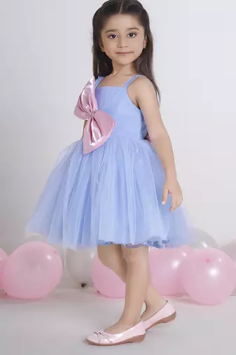Blue bow applique Sleeveless net party frock for kids