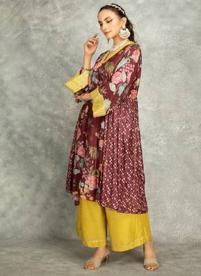 Wine cotton silk printed buti kurta set with scalloping dupatta 3
