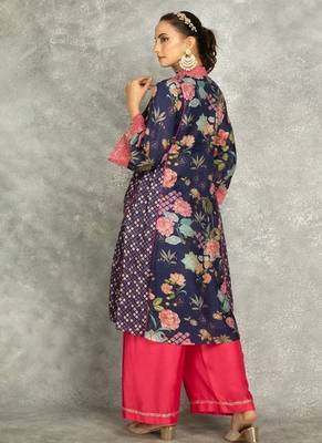 Blue cotton silk printed buti kurta set with scalloping dupatta 4