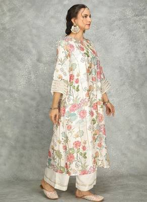 White cotton silk printed kurta set 3