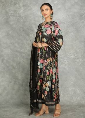 Black cotton silk printed kurta set 2