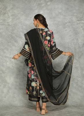 Black cotton silk printed kurta set 4