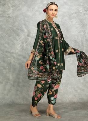 Green cotton silk mirrror embroidered angrakha kurta set 3