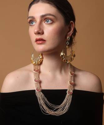 Chestnut charm haar pendent necklace 2