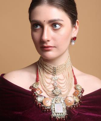 Twilight blush haar pendent necklace 4