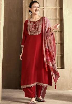 Maroon color spun rayon slub fabric heavy embroidery kurta set with digital printed dupatta 4