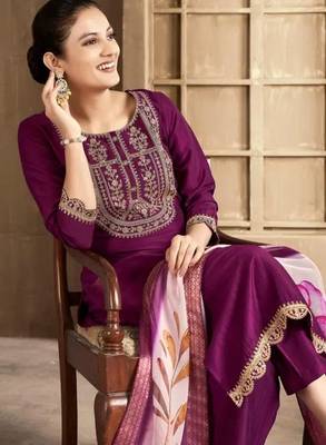 Wine color spun rayon slub fabric heavy embroidery kurta set with digital printed dupatta 5