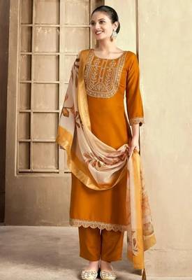 Mustured color spun rayon slub fabric heavy embroidery kurta set with digital printed dupatta 2