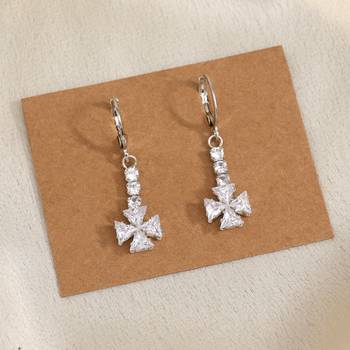 Exquisite silver color antique stone earrings with fine antique detailing 1