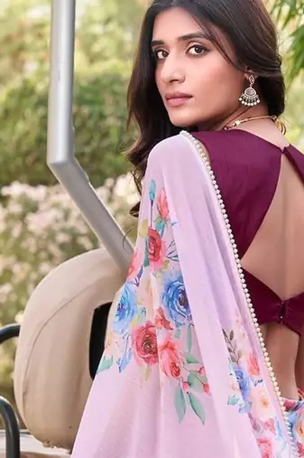 Baby pink marbal printed pearl border saree with unstitched blouse
