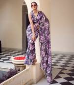 Grey weightless marbal printed & peral lace border saree with unstitched blouse