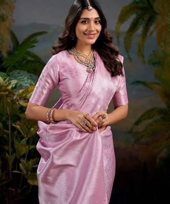 Baby pink art kanjivaram silk zari weaving saree with unstitched blouse 3