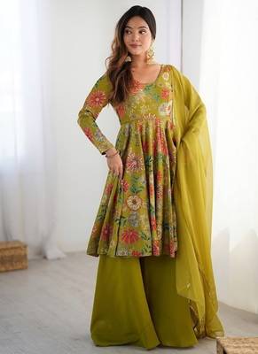 Mehendi romansilk with print kediya with palazzo suit 1