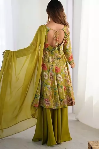 Mehendi romansilk with print kediya with palazzo suit