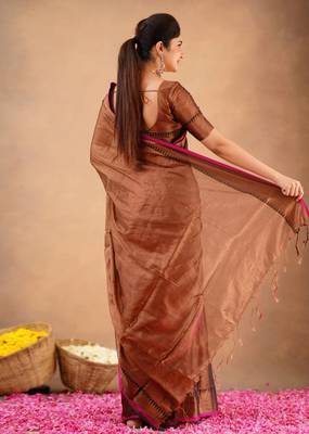 Trendmalls Trendmalls Copper Tissue cotton handloom saree with unstitched blouse 2