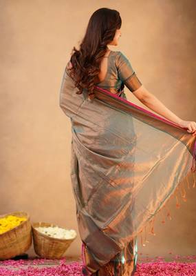 Trendmalls Trendmalls Teal Tissue cotton handloom saree with unstitched blouse 2