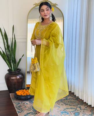 Beautiful Embroidery Work with Rayon Slub Straight Kurta Pant and Dupatta Set 3