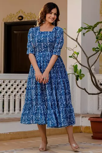 Women's blue batik print fit & flare maxi dress