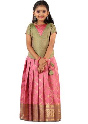 Pink golden vector Banarasi Short Sleeve pattu pavadai for girls  2