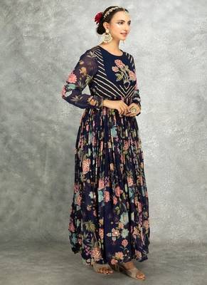 Blue floral printed georgette anarkali with scalloping dupatta set of 3 3