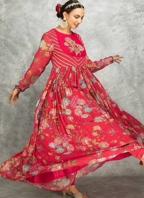 Hot pink floral printed georgette anarkali with scalloping dupatta set of 3 3