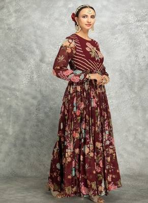Wine floral printed georgette anarkali with scalloping dupatta set of 3 3