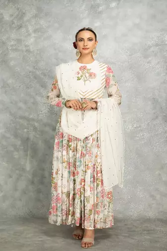 White floral printed georgette anarkali with scalloping dupatta set of 3