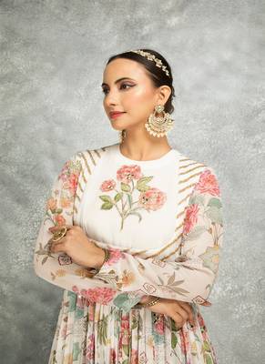 White floral printed georgette anarkali with scalloping dupatta set of 3 4