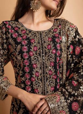 Black Georgette Kurta Pant Set with Dupatta 2