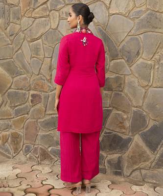 Fuchsia pink chanderi plain kurta and pant with front embroidery 4
