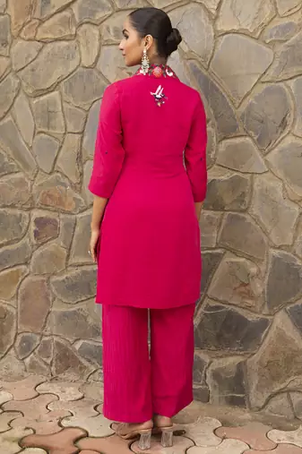 Fuchsia pink chanderi plain kurta and pant with front embroidery