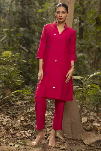 Fuchsia pink chanderi silk plain kurta with pant